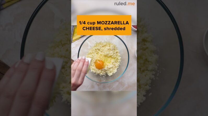 Crispy Keto Cauliflower Pizza Crust 🍕🥦 #keto #recipe